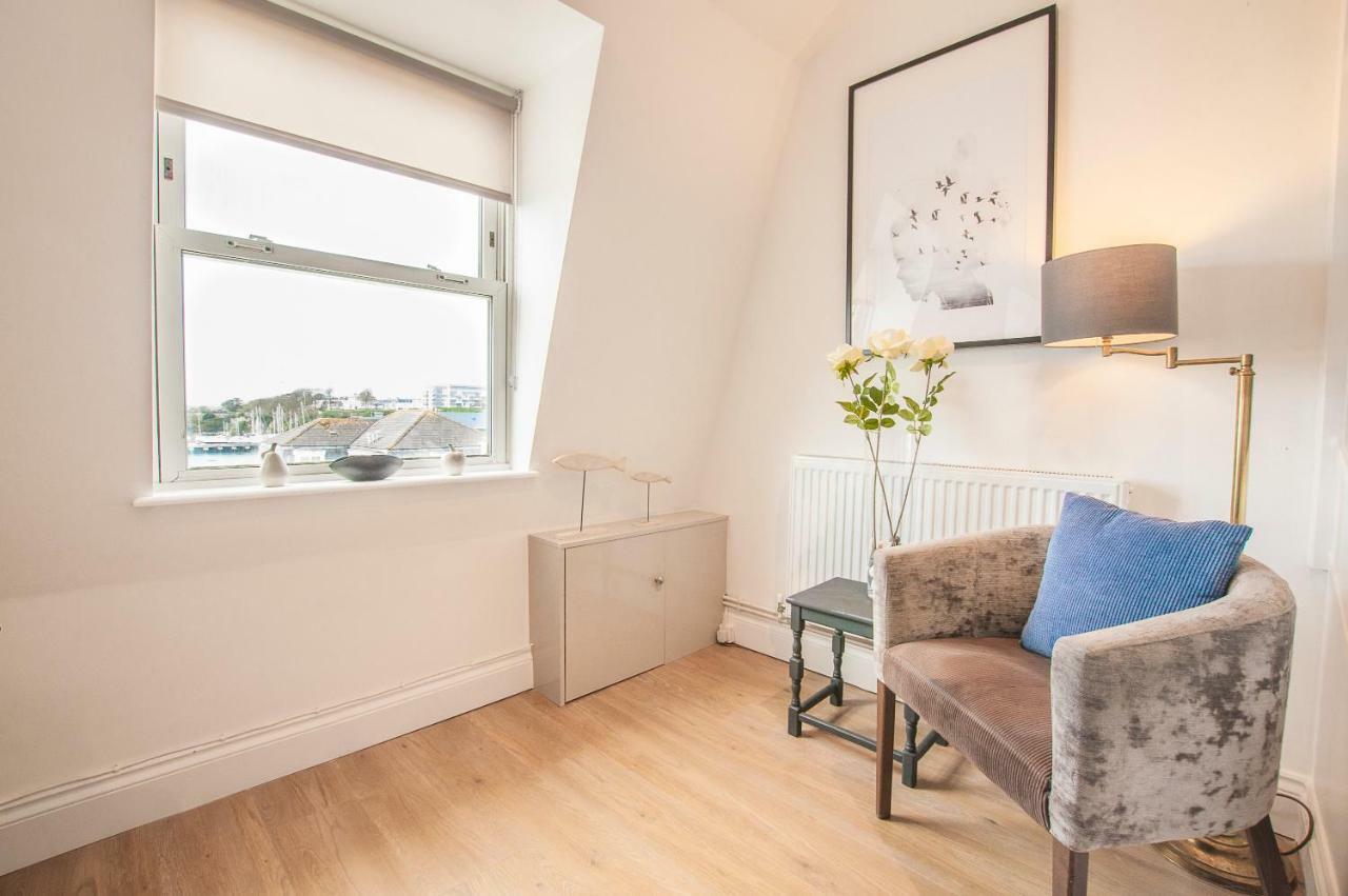 Pure B - Exceptional Views Of Tamar & Royal William Yard With Free Parking & Wifi Lägenhet Plymouth Exteriör bild