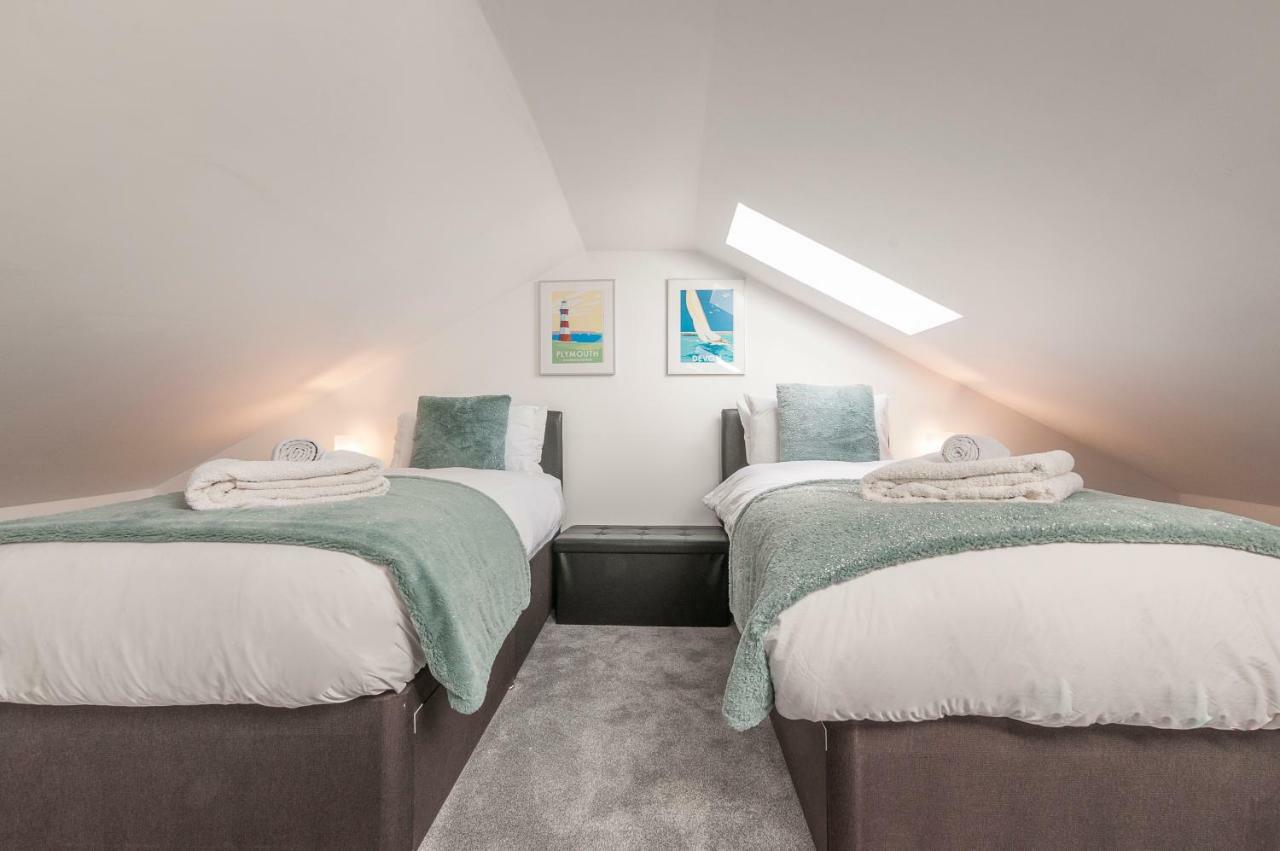 Pure B - Exceptional Views Of Tamar & Royal William Yard With Free Parking & Wifi Lägenhet Plymouth Exteriör bild