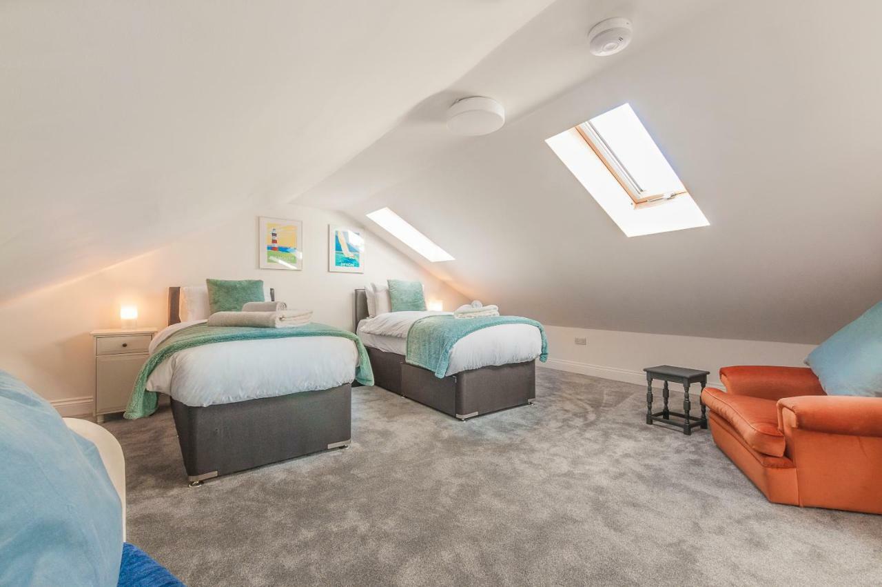Pure B - Exceptional Views Of Tamar & Royal William Yard With Free Parking & Wifi Lägenhet Plymouth Exteriör bild