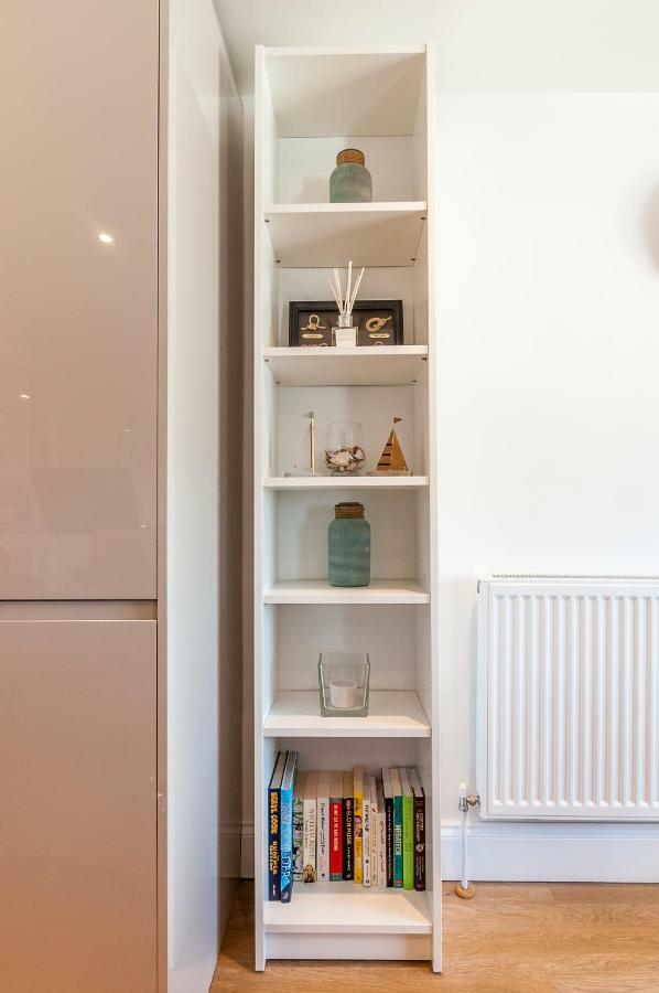 Pure B - Exceptional Views Of Tamar & Royal William Yard With Free Parking & Wifi Lägenhet Plymouth Exteriör bild